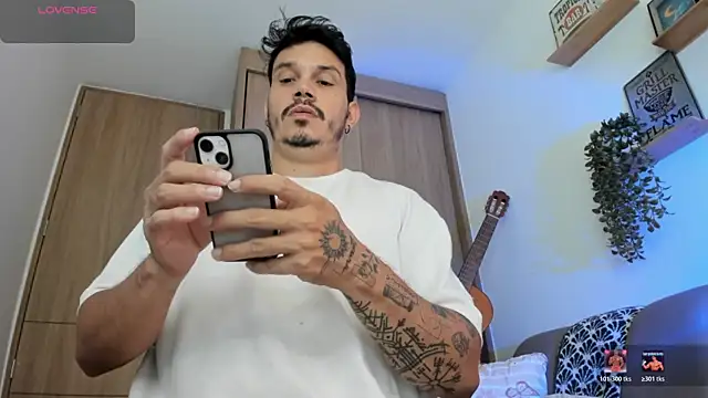 alejandro stark online show from May 2026 03:32:01 PM