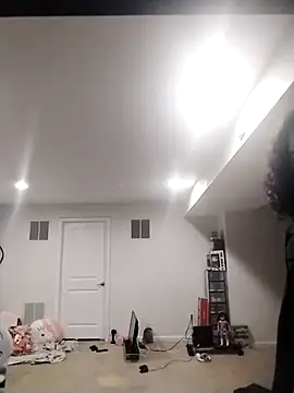 LiverandBrat77 online show from January 2026 02:05:02 AM