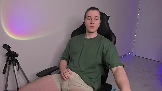 Vincent Strong online show from February 2025 08:11:02 AM