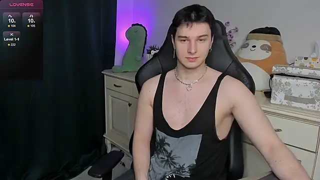 Vincent Strong online show from December 2025 08:11:01 AM