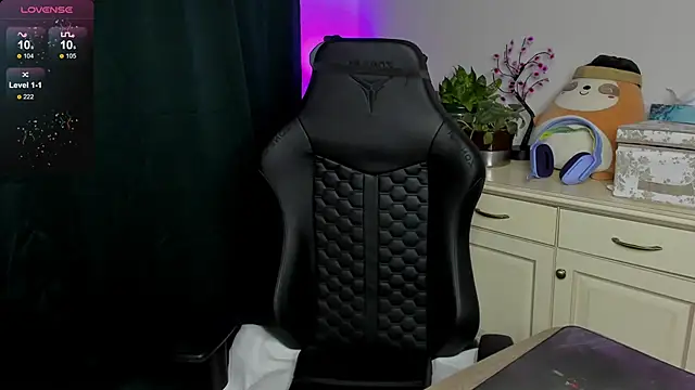 Vincent Strong online show from February 2026 08:57:02 AM