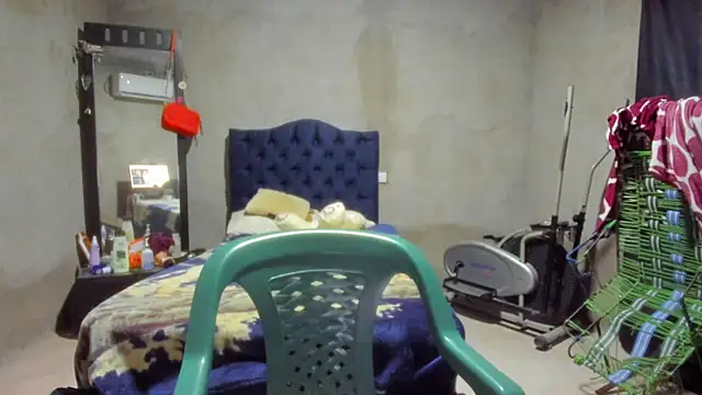 Snapshot of mature__bigboobs__ chatting on December 2024 06:52:02 AM mature bigboobs online show from December 2024 06:52:02 AM