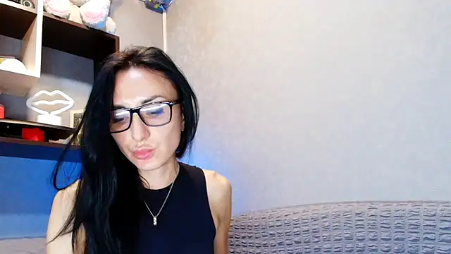 Siaconna online show from September 2025 06:02:01 AM