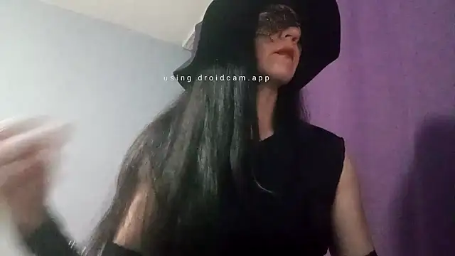 Snapshot of AlfejiRise chatting on October 2025 04:40:02 PM AlfejiRise online show from October 2025 04:40:02 PM