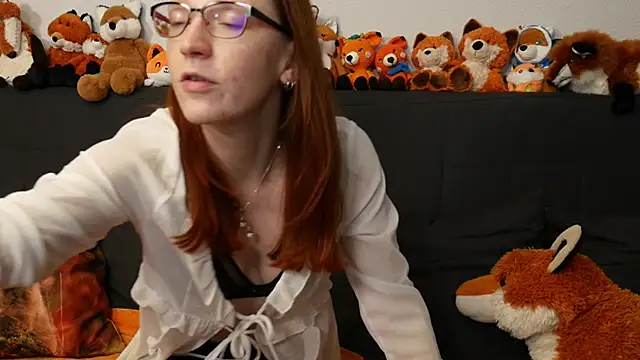 FinaFoxy online show from July 2026 09:58:02 AM