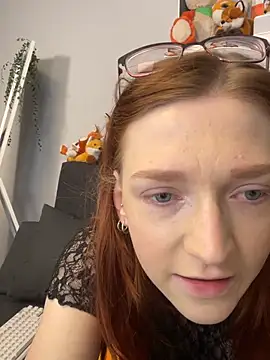 FinaFoxy online show from July 2026 11:34:01 AM