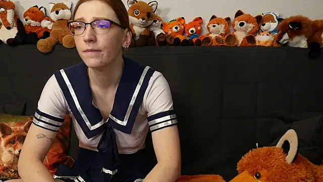 FinaFoxy online show from August 2026 09:33:01 AM