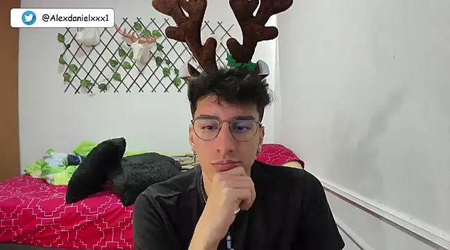 Jackson Careyy online show from December 2024 06:38:02 PM