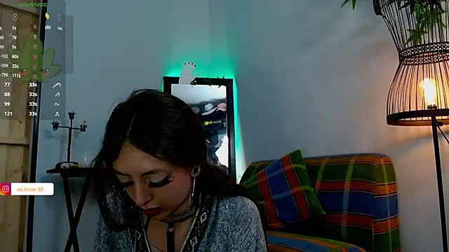 VickyJackson  online show from January 2025 05:01:01 PM