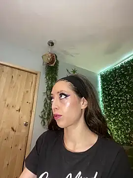 VickyJackson  online show from March 2026 04:13:01 PM