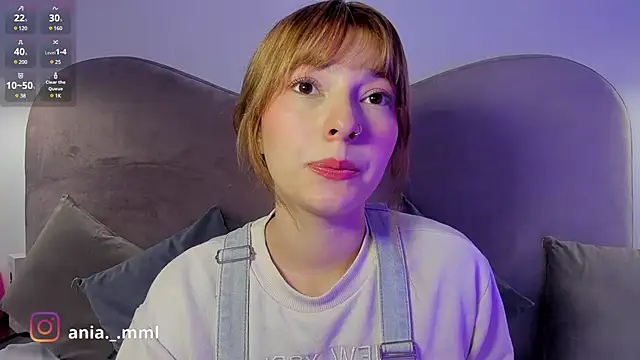 Snapshot of Ania_jones chatting on January 2025 08:15:02 PM Ania jones online show from January 2025 08:15:02 PM