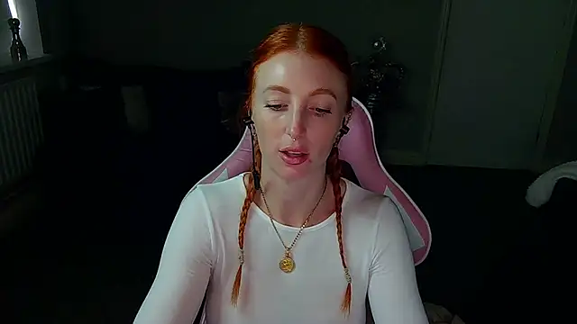 Red firesquirt online show from January 2025 02:32:01 PM