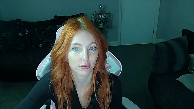 Red firesquirt online show from March 2025 02:01:01 PM