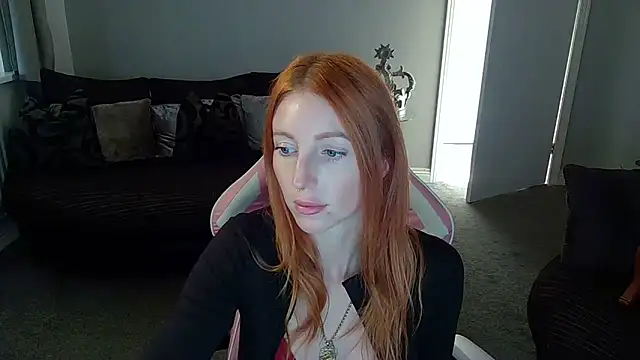 Red firesquirt online show from September 2025 02:21:01 PM