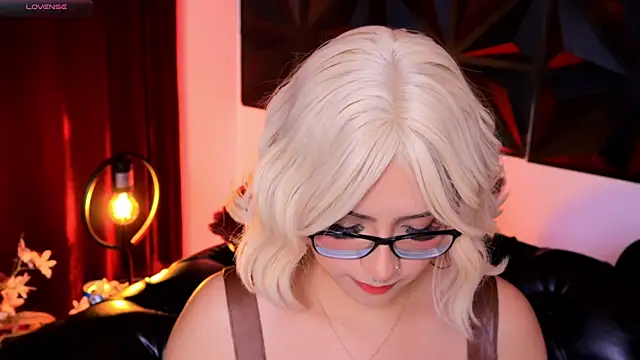 Snapshot of Misselektra__ chatting on December 2024 03:44:01 AM Misselektra online show from December 2024 03:44:01 AM