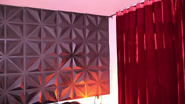 Snapshot of Misselektra__ chatting on February 2025 04:43:01 AM Misselektra online show from February 2025 04:43:01 AM