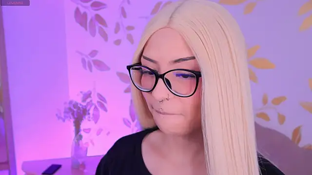 Snapshot of Misselektra__ chatting on September 2025 04:45:02 AM Misselektra online show from September 2025 04:45:02 AM