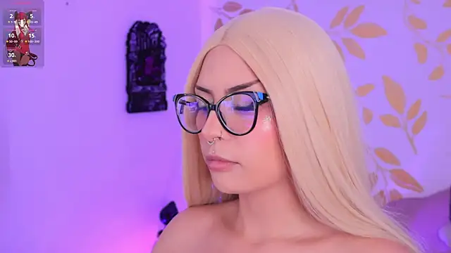 Snapshot of Misselektra__ chatting on October 2025 04:34:02 AM Misselektra online show from October 2025 04:34:02 AM