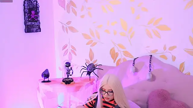 Snapshot of Misselektra__ chatting on October 2025 05:19:01 AM Misselektra online show from October 2025 05:19:01 AM