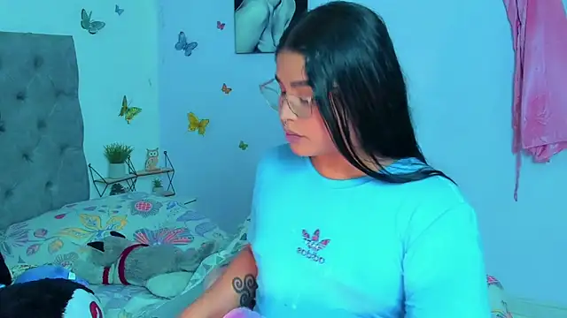 Snapshot of mabellfox chatting on January 2025 06:49:01 PM mabellfox online show from January 2025 06:49:01 PM