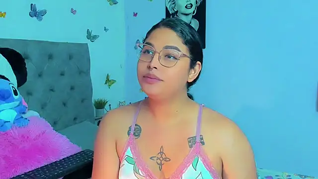 Snapshot of mabellfox chatting on January 2025 02:49:02 AM mabellfox online show from January 2025 02:49:02 AM