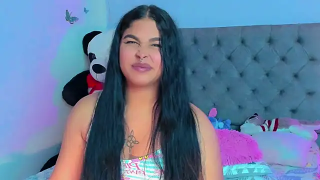 Snapshot of mabellfox chatting on February 2025 10:54:01 PM mabellfox online show from February 2025 10:54:01 PM