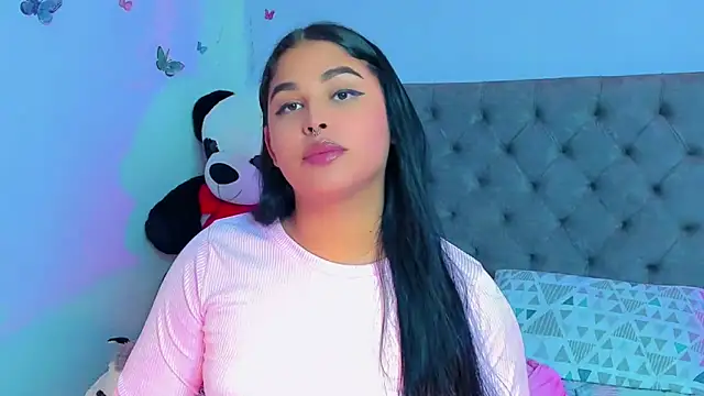 Snapshot of mabellfox chatting on February 2025 01:21:02 AM mabellfox online show from February 2025 01:21:02 AM