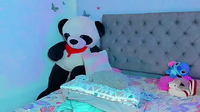 Snapshot of mabellfox chatting on February 2025 06:53:01 PM mabellfox online show from February 2025 06:53:01 PM