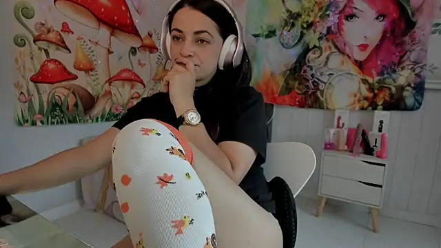 Snapshot of LovelyAzucena chatting on September 2025 02:55:01 PM LovelyAzucena online show from September 2025 02:55:01 PM