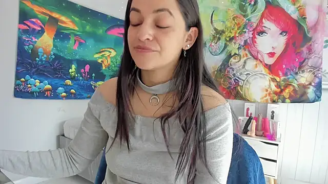 Snapshot of LovelyAzucena chatting on November 2025 02:39:01 PM LovelyAzucena online show from November 2025 02:39:01 PM