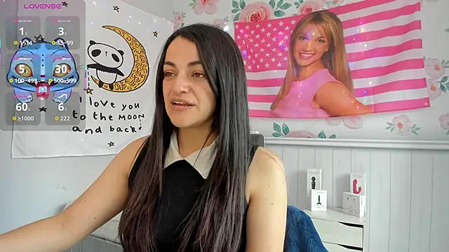 Snapshot of LovelyAzucena chatting on November 2025 06:17:01 PM LovelyAzucena online show from November 2025 06:17:01 PM