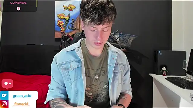 Green acid01 online show from September 2025 12:16:02 PM