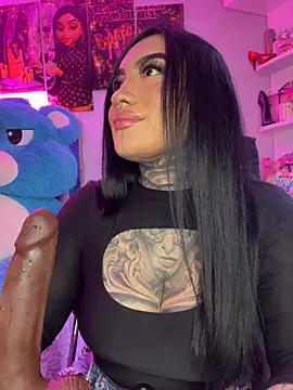 CloeeBeckam online show from May 2026 01:33:01 AM