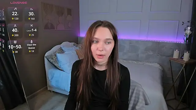 ChloeSunny online show from July 2026 06:17:01 AM
