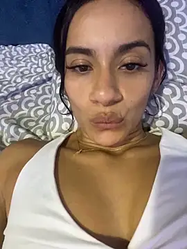 Snapshot of ayy_falcon chatting on February 2025 01:09:02 AM ayy falcon online show from February 2025 01:09:02 AM