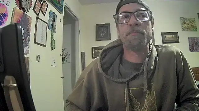 Snapshot of druetrue chatting on November 2025 12:05:02 PM druetrue online show from November 2025 12:05:02 PM