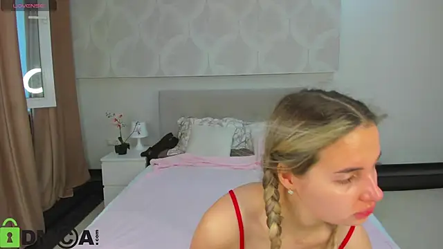 Donna Evans online show from May 2026 11:24:02 PM