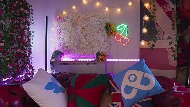 AmicaBentley online show from March 2026 06:06:02 AM