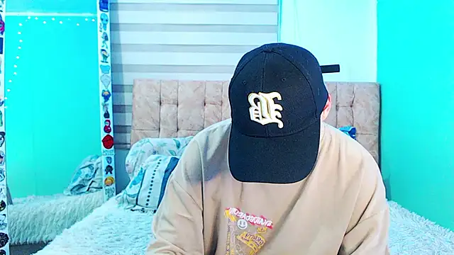 Snapshot of _justinmoon2 chatting on March 2026 04:27:01 AM justinmoon2 online show from March 2026 04:27:01 AM