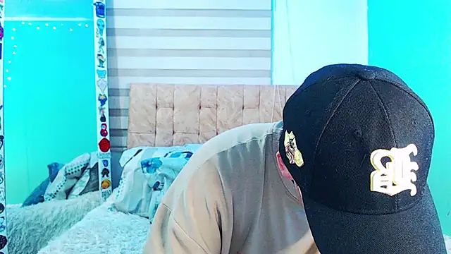 Snapshot of _justinmoon2 chatting on March 2026 05:00:01 AM justinmoon2 online show from March 2026 05:00:01 AM