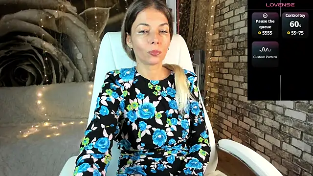 Snapshot of Eva_Melow chatting on December 2024 02:08:02 PM Eva Melow online show from December 2024 02:08:02 PM