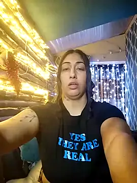 Snapshot of Hotasiansensation chatting on December 2024 04:24:02 PM Hotasiansensation online show from December 2024 04:24:02 PM