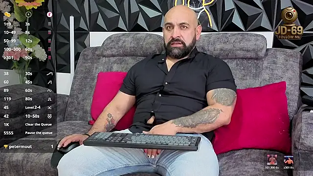 Snapshot of JD-69 chatting on December 2025 06:57:02 PM JD-69 online show from December 2025 06:57:02 PM