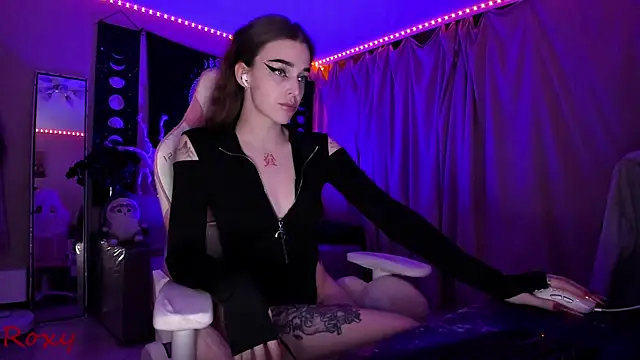 wet dream  online show from November 2025 08:00:01 PM