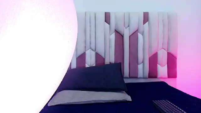 lucyy gray online show from September 2025 03:09:02 AM