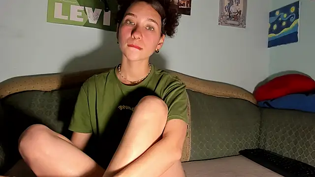 any 21hot online show from May 2026 06:59:01 PM
