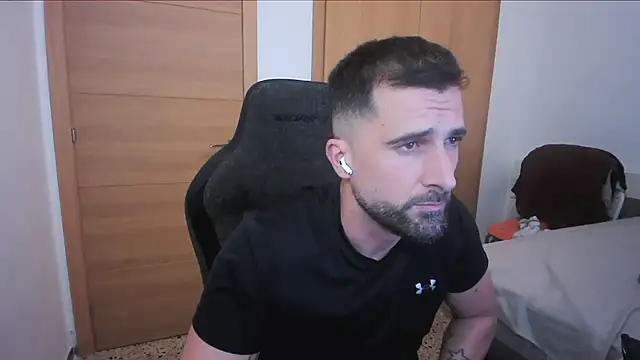 alex877x online show from October 2025 08:30:02 PM