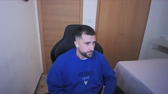 alex877x online show from November 2025 08:55:01 AM