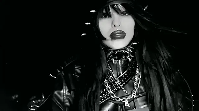 XXIOUX online show from April 2026 02:54:01 AM