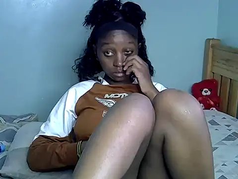 Enkarxx online show from February 2025 01:56:02 PM